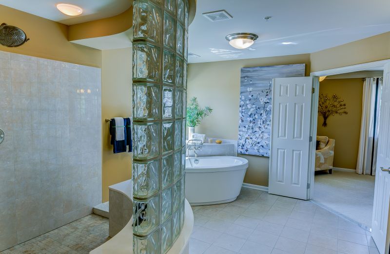 Best Bathroom Renovation Contractors in Wadsworth, OH